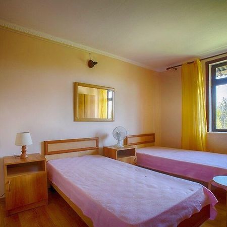 Guest House Belaya Rechka Ashitsra Buitenkant foto